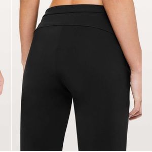 Black Lululemon pants On the Move Size 4